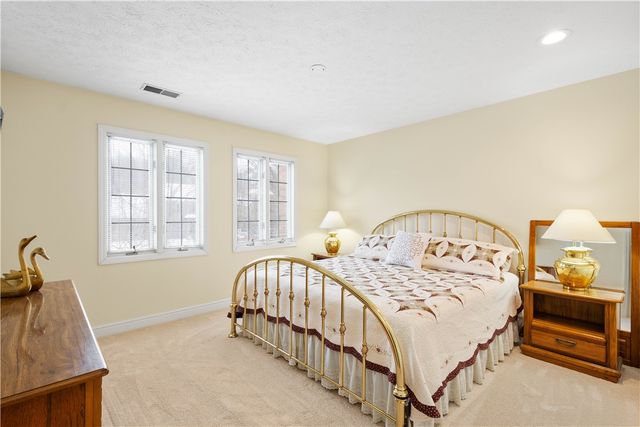 1648 Blackburn Hts., Ohio Twp, PA 15143