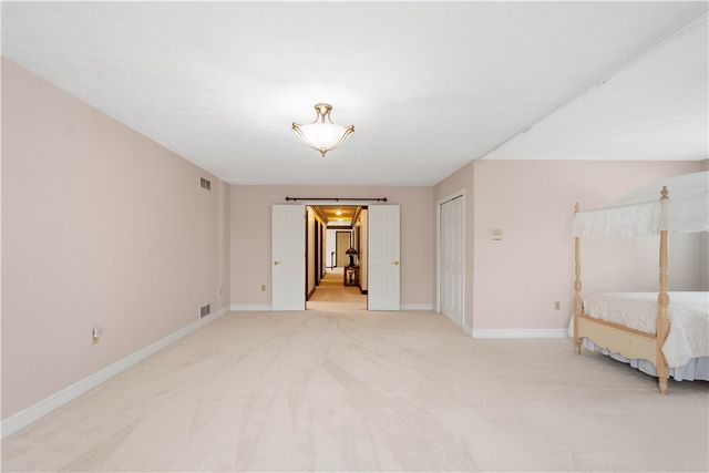 1648 Blackburn Hts., Ohio Twp, PA 15143