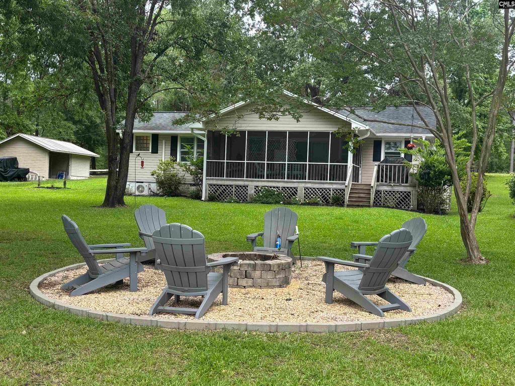 858 Pinehurst Road, Winnsboro, SC 29180
