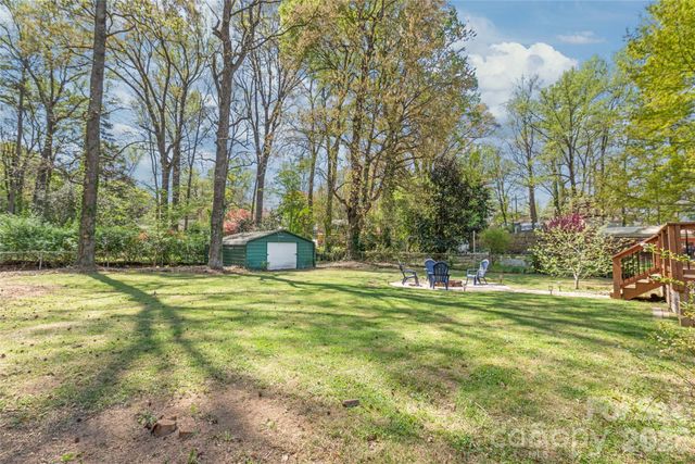 4106 Tipperary Place, Charlotte, NC 28215