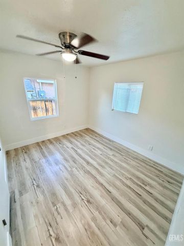 602 Dover Place, Delano, CA 93215