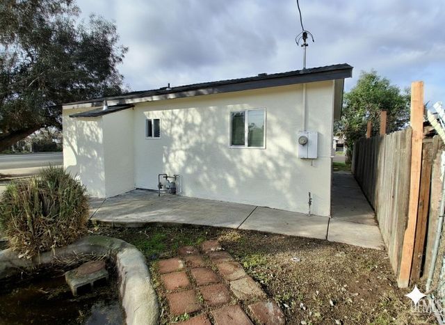 602 Dover Place, Delano, CA 93215