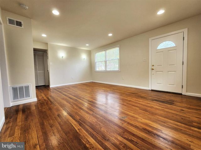 2616 KIRTLAND AVE, District Heights, MD 20747