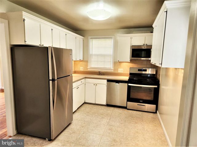 2616 KIRTLAND AVE, District Heights, MD 20747