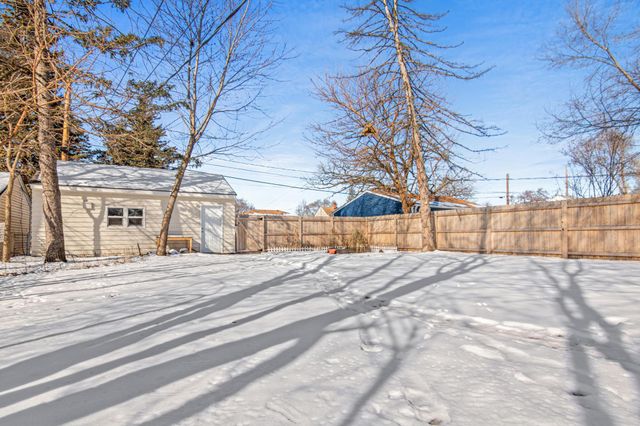 4831 Fremont Avenue N, Minneapolis, MN 55430