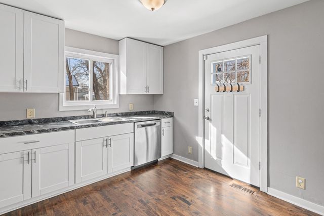 4831 Fremont Avenue N, Minneapolis, MN 55430