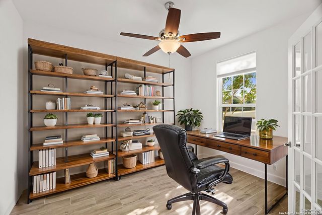 300 Fiddleneck, Marble Falls, TX 78654