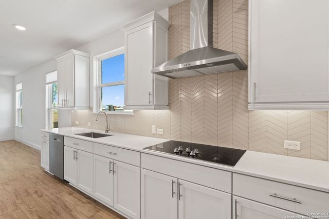 300 Fiddleneck, Marble Falls, TX 78654