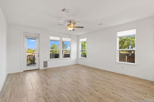 300 Fiddleneck, Marble Falls, TX 78654