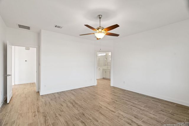 300 Fiddleneck, Marble Falls, TX 78654