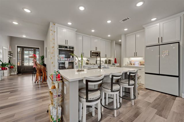 421 Ridgeview Road, Sherman, TX 75092