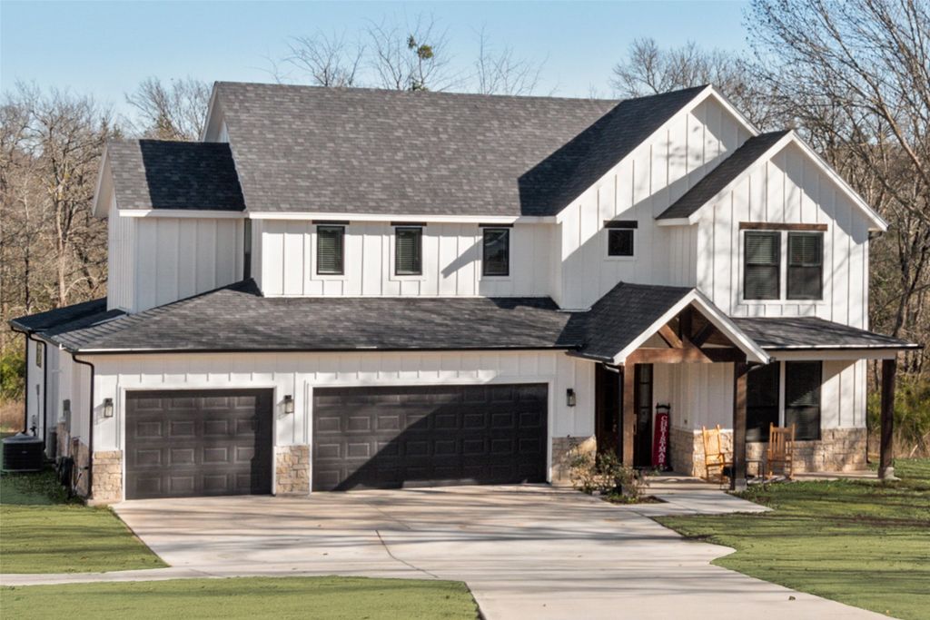 421 Ridgeview Road, Sherman, TX 75092