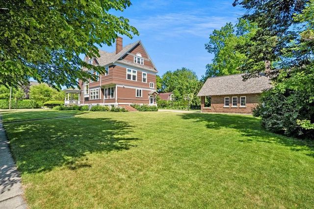 504 PORLIER STREET, Green Bay, WI 54301