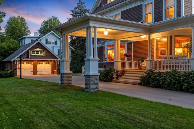 504 PORLIER STREET, Green Bay, WI 54301
