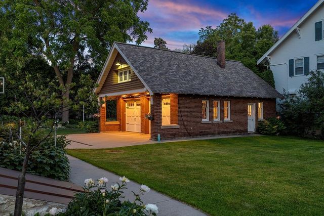 504 PORLIER STREET, Green Bay, WI 54301