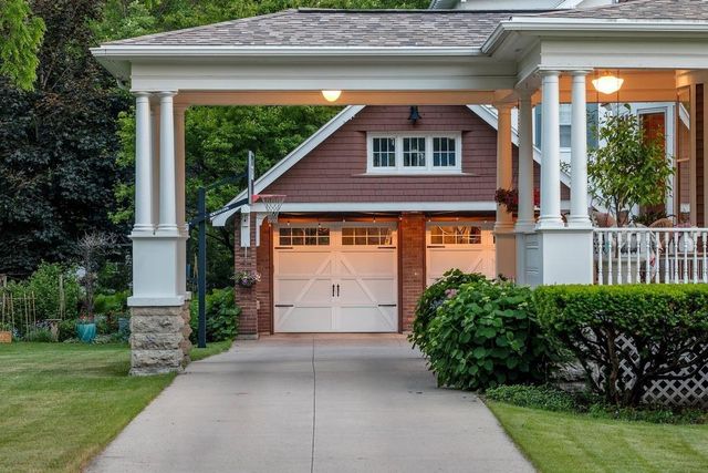 504 PORLIER STREET, Green Bay, WI 54301