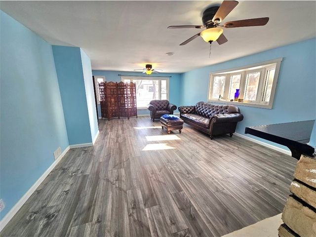 9 Post Hill Drive, Henrietta, NY 14623