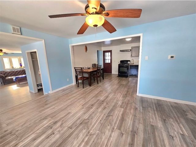 9 Post Hill Drive, Henrietta, NY 14623