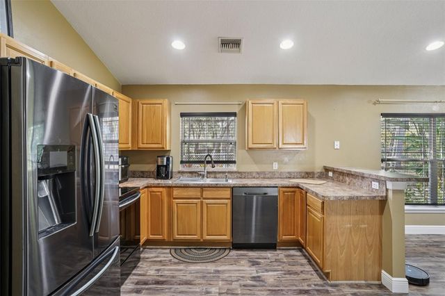 4542 LEMON STREET, Lady Lake, FL 32159