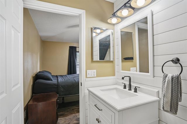 4542 LEMON STREET, Lady Lake, FL 32159