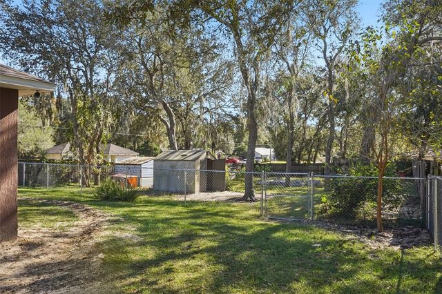 4542 LEMON STREET, Lady Lake, FL 32159