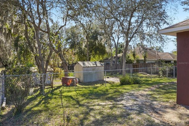 4542 LEMON STREET, Lady Lake, FL 32159