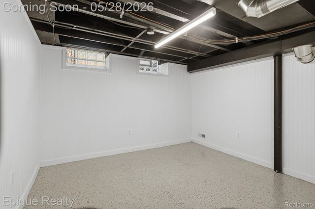 20506 Lancaster Street, Harper Woods, MI 48225