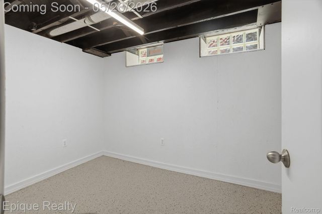 20506 Lancaster Street, Harper Woods, MI 48225