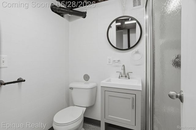 20506 Lancaster Street, Harper Woods, MI 48225