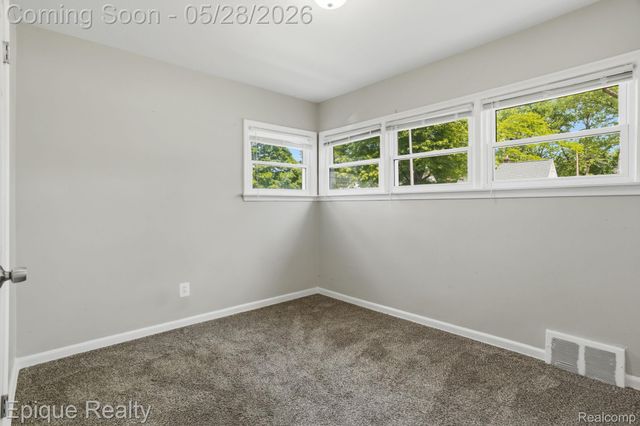 20506 Lancaster Street, Harper Woods, MI 48225