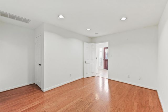 1433 Oneil Street, Houston, TX 77019