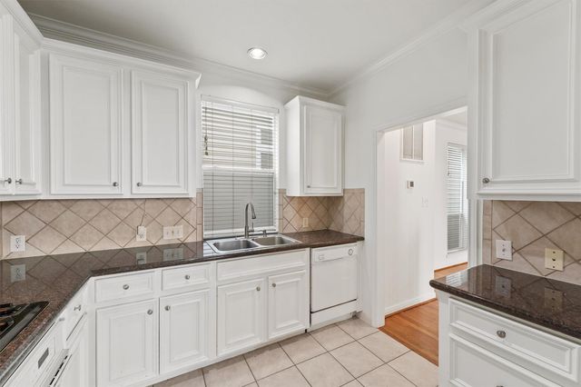 1433 Oneil Street, Houston, TX 77019