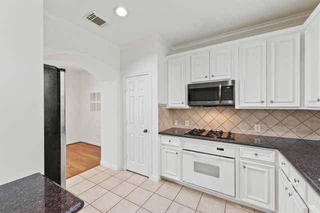 1433 Oneil Street, Houston, TX 77019