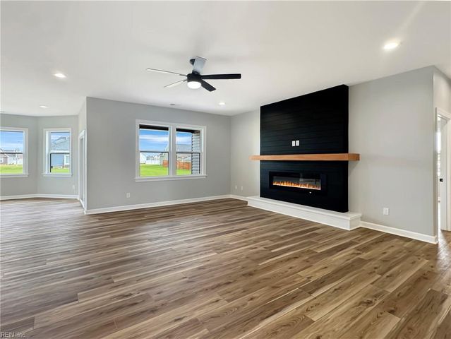 108 Yawl ST, Elizabeth City, NC 27909