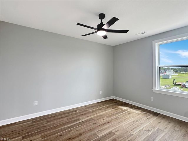 108 Yawl ST, Elizabeth City, NC 27909