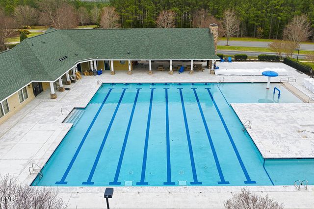 800 Golfers View, Pittsboro, NC 27312