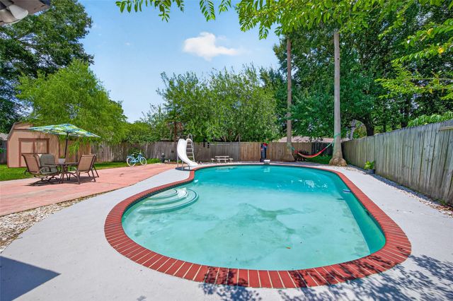 23122 Pennsgrove Road, Spring, TX 77373