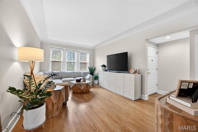 7745 Kingsbury Boulevard 22, St Louis, MO 63105