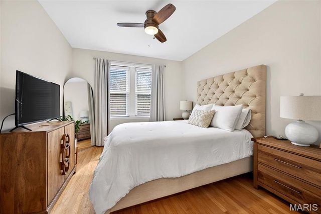 7745 Kingsbury Boulevard 22, St Louis, MO 63105
