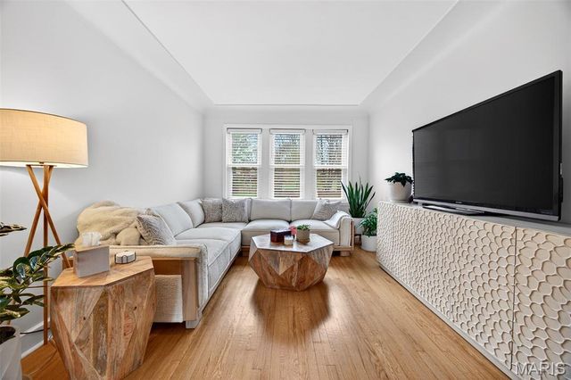 7745 Kingsbury Boulevard 22, St Louis, MO 63105
