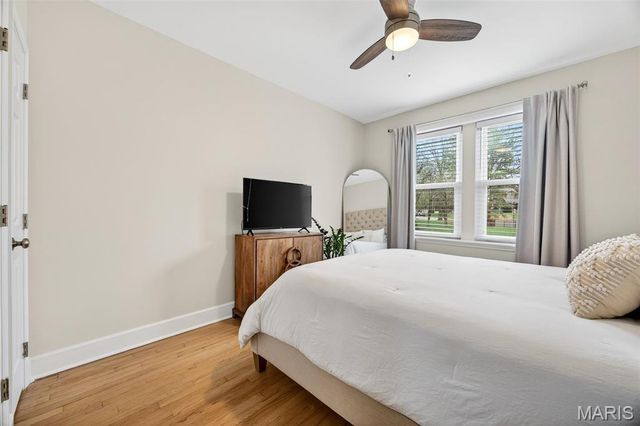 7745 Kingsbury Boulevard 22, St Louis, MO 63105