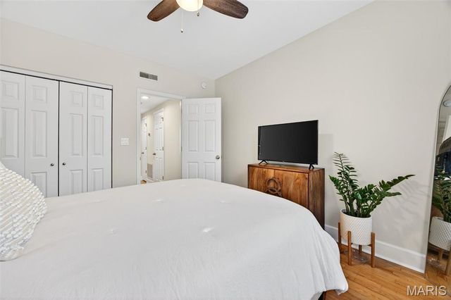 7745 Kingsbury Boulevard 22, St Louis, MO 63105