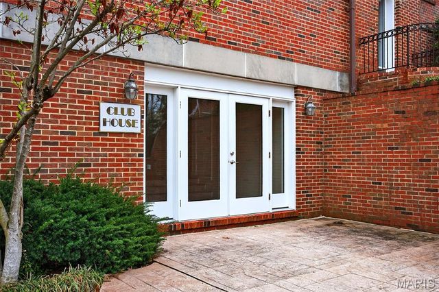 7745 Kingsbury Boulevard 22, St Louis, MO 63105