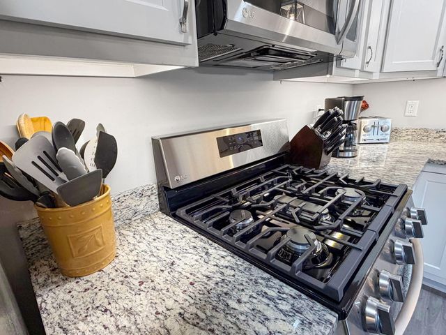 1201 Tower Lane, Chesterton, IN 46304