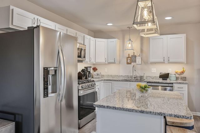 1201 Tower Lane, Chesterton, IN 46304