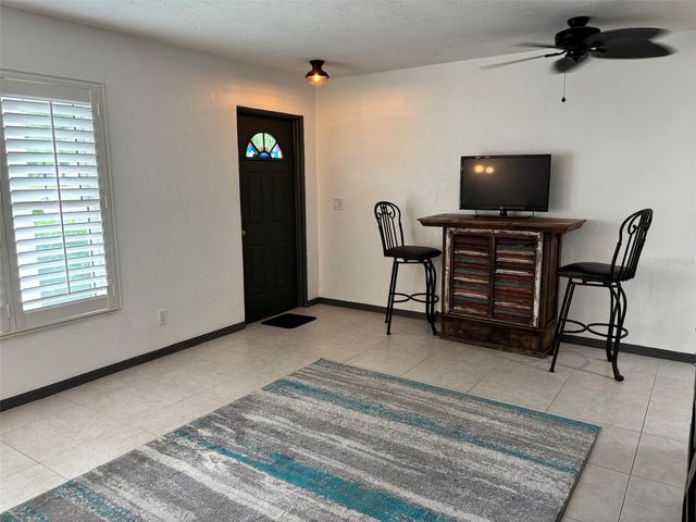 2020 WORLD PARKWAY BOULEVARD 10, Clearwater, FL 33763