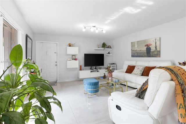 14357 SW 97th Terrace, Miami, FL 33186