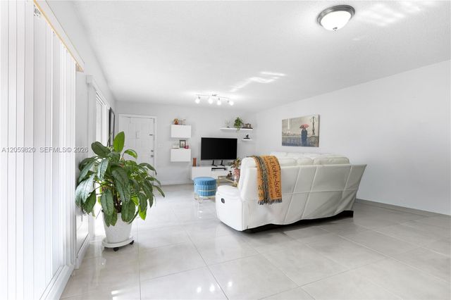 14357 SW 97th Terrace, Miami, FL 33186