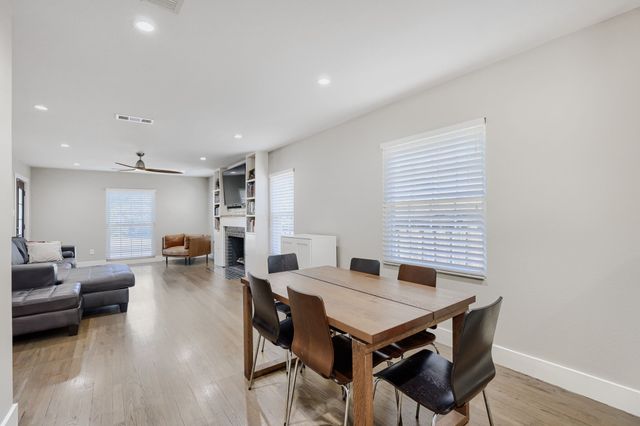 514 S Westmoreland Road, Dallas, TX 75211