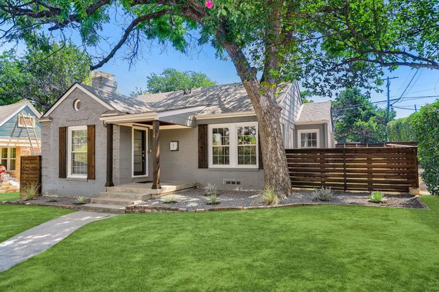 514 S Westmoreland Road, Dallas, TX 75211